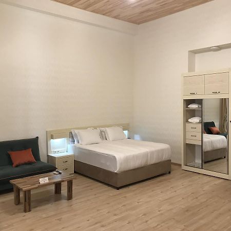 Full Comfort Apartment On Aghmashenebeli Tbilisi Exteriér fotografie