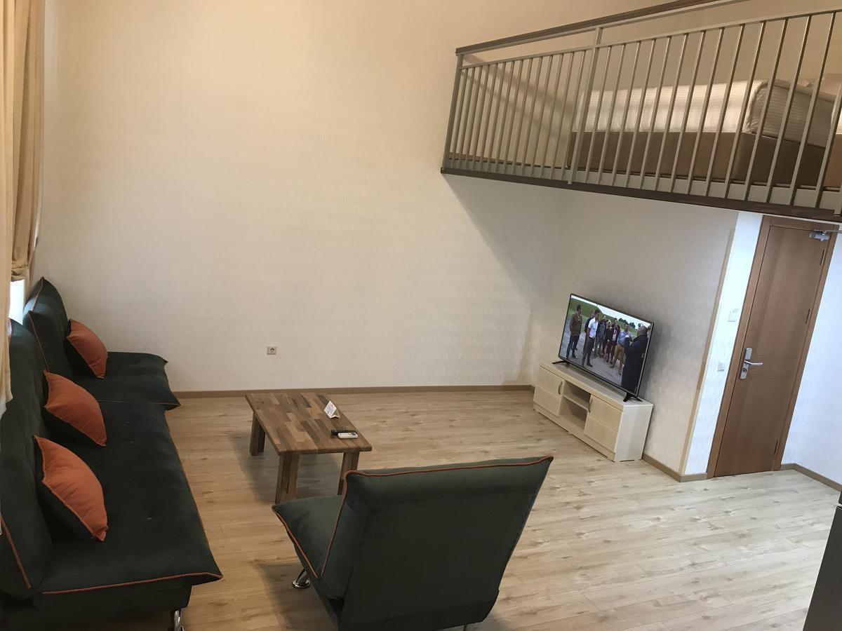 Full Comfort Apartment On Aghmashenebeli Tbilisi Exteriér fotografie
