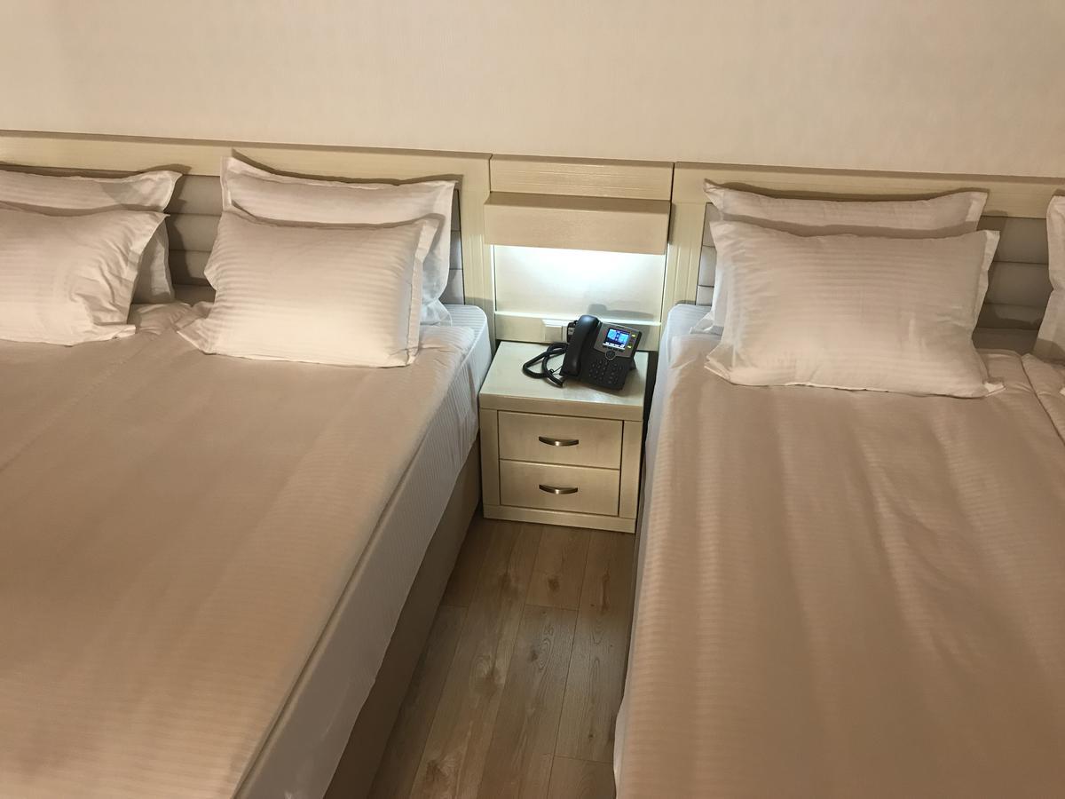 Full Comfort Apartment On Aghmashenebeli Tbilisi Exteriér fotografie
